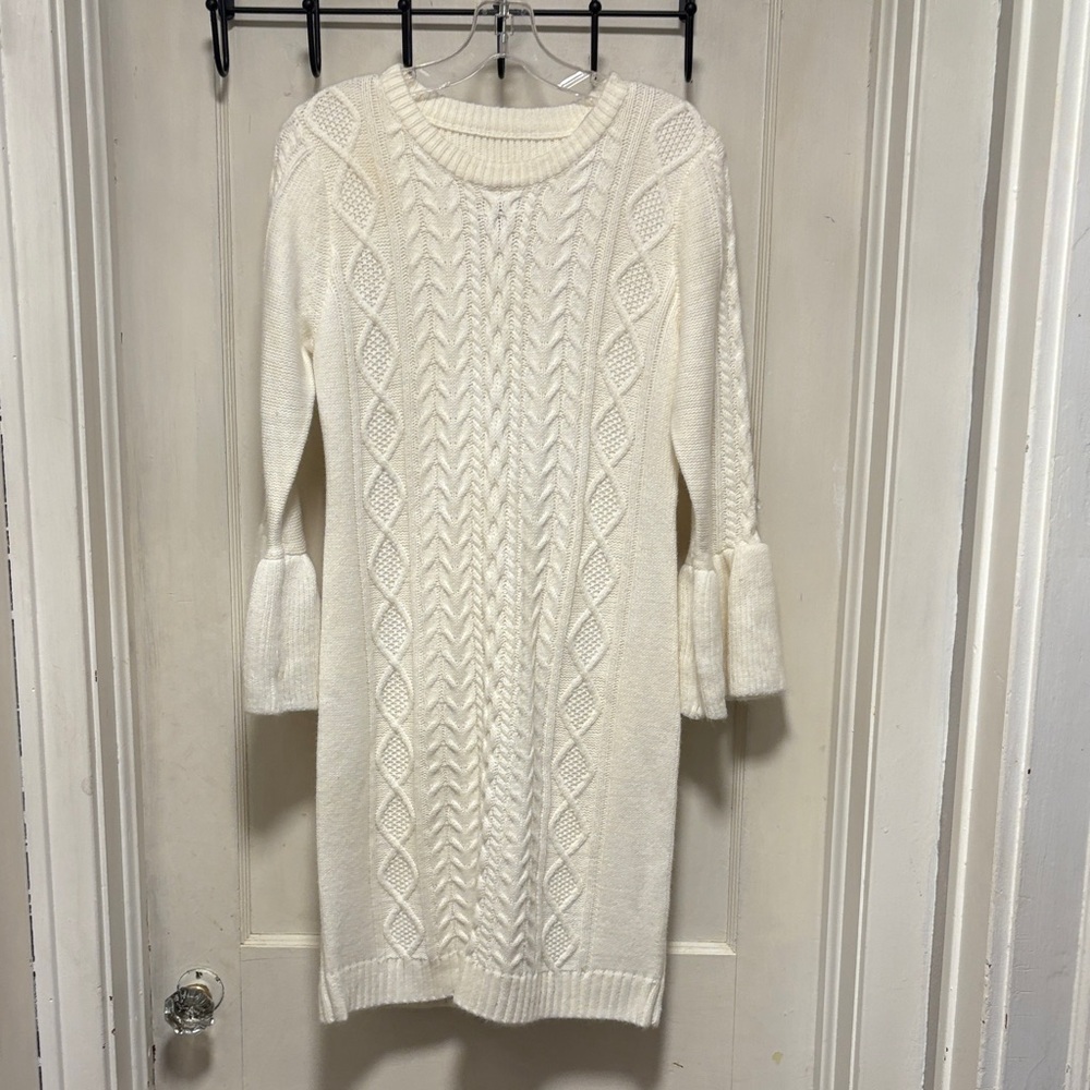 Eliza J Elegant White Cable Knit Sweater Dress Medium